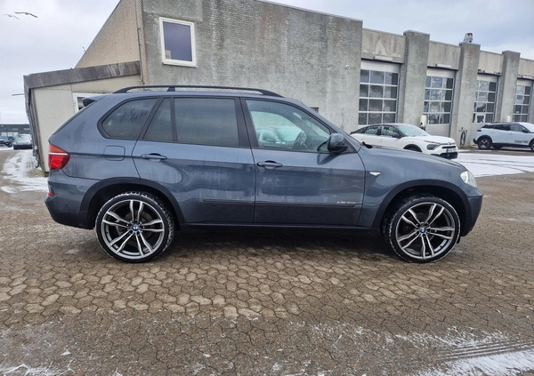 BMW X5 cena 65900 przebieg: 217000, rok produkcji 2012 z Przecław małe 497